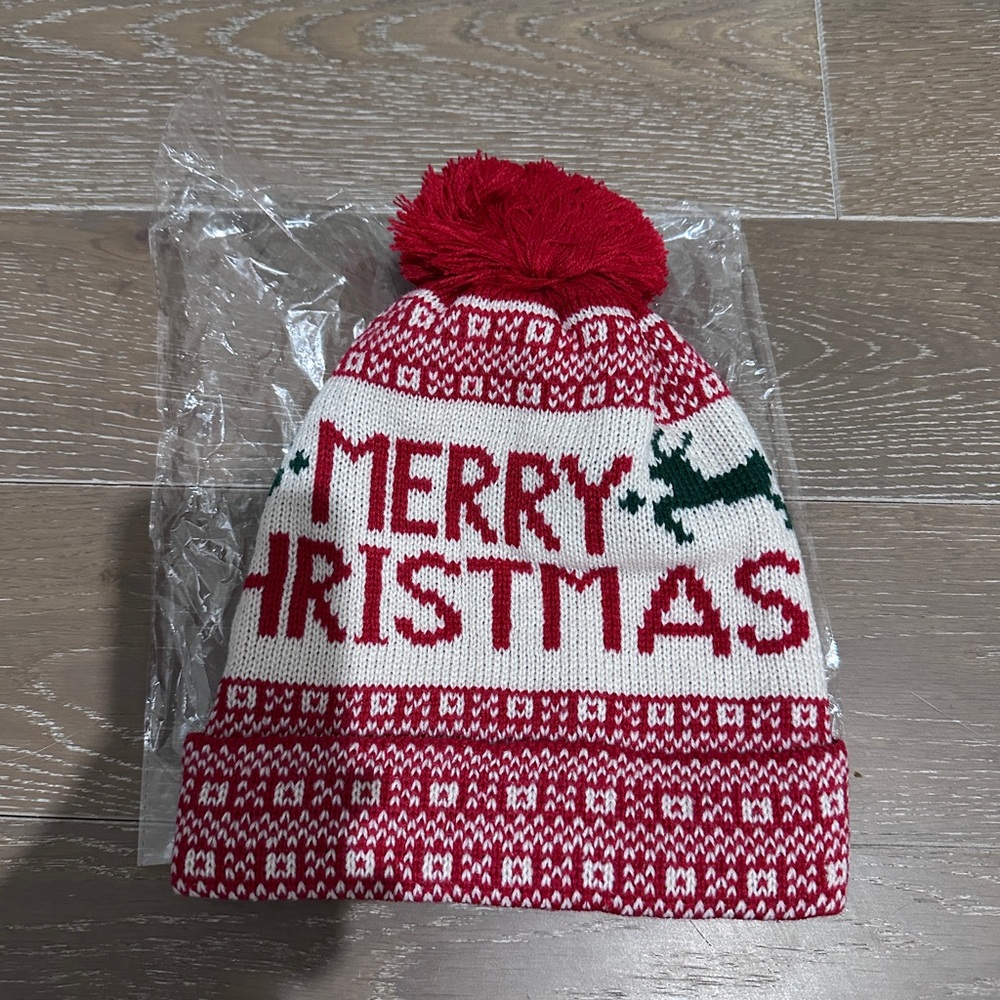 Merry Christmas Knit Pom-Pom Beanie New